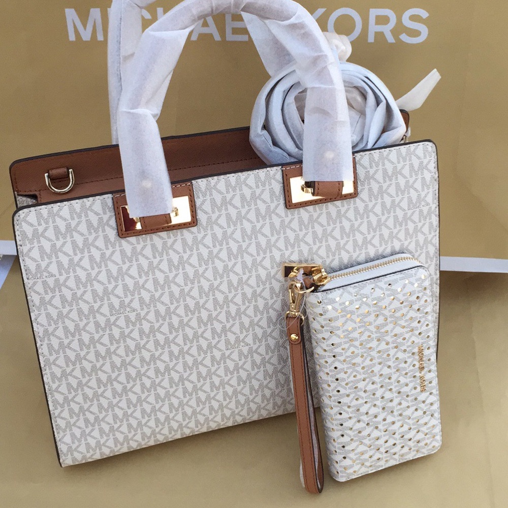 🌹🌸SOLD✅🌹Michael Kors Quinn Large satchel